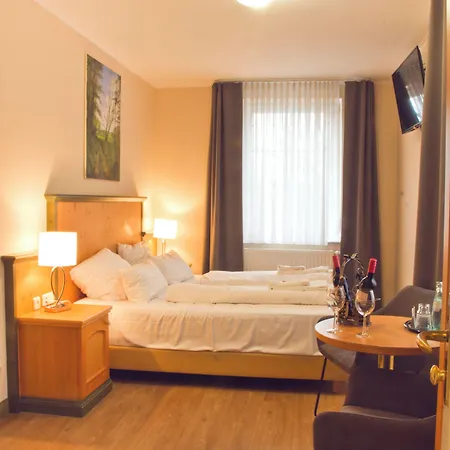 Hotel Strandhotel & Gut-hotels 3*