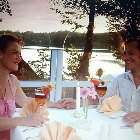 Strandhotel & Gut-hotels Hotel Buckow
