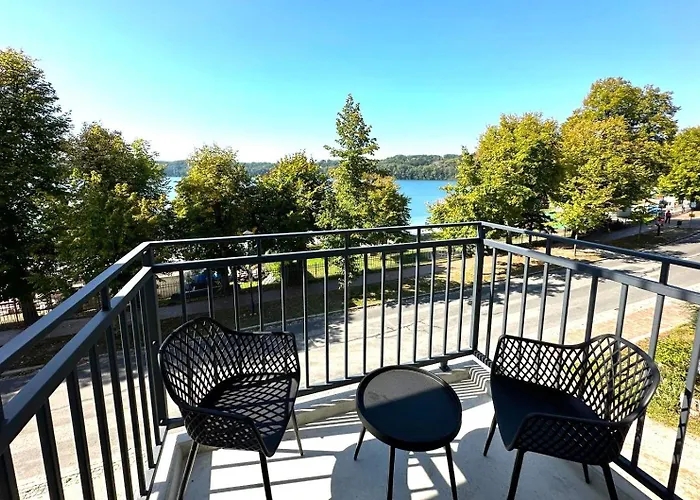 Strandhotel & Gut-hotels 3* Buckow