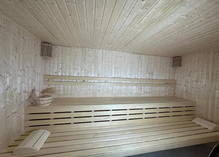 Strandhotel & Gut-hotels Hotel Buckow