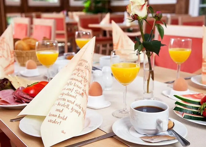 Strandhotel & Gut-hotels 3*