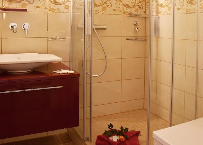 Strandhotel & Gut-hotels Buckow